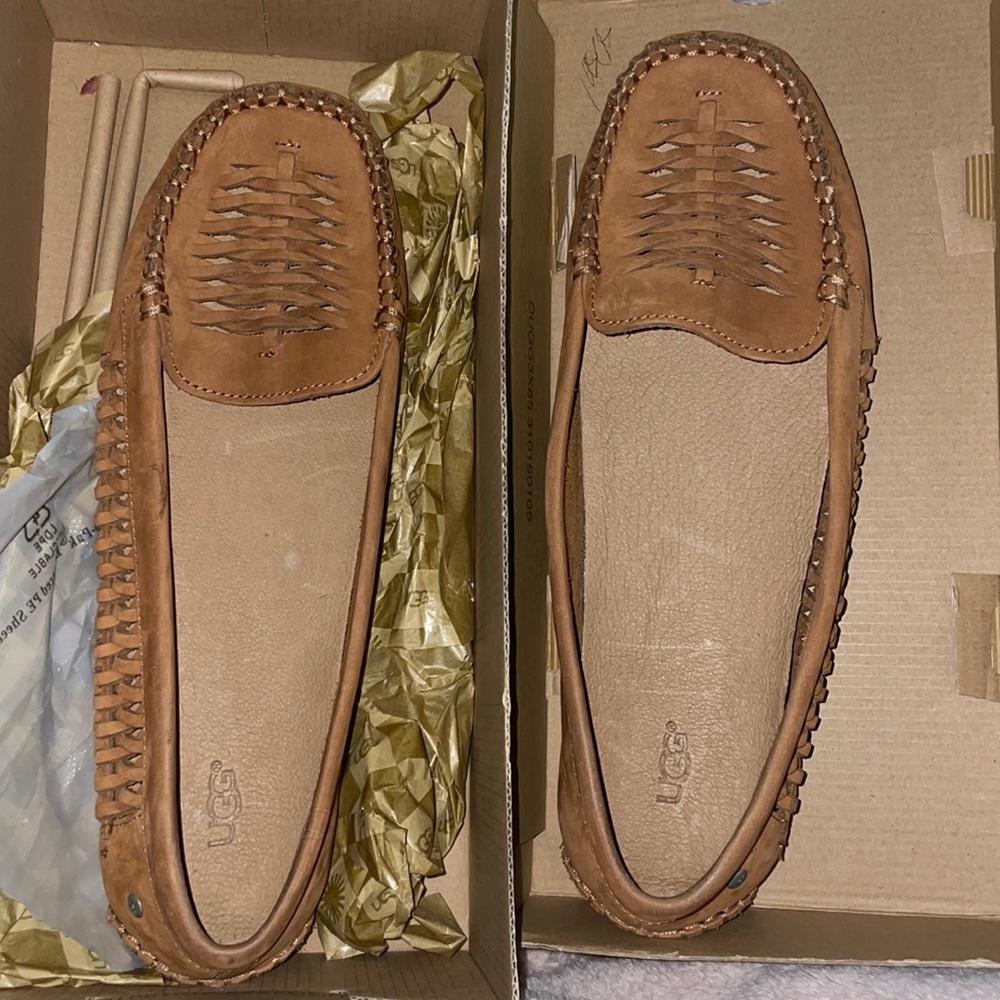 Ugg Moccassin